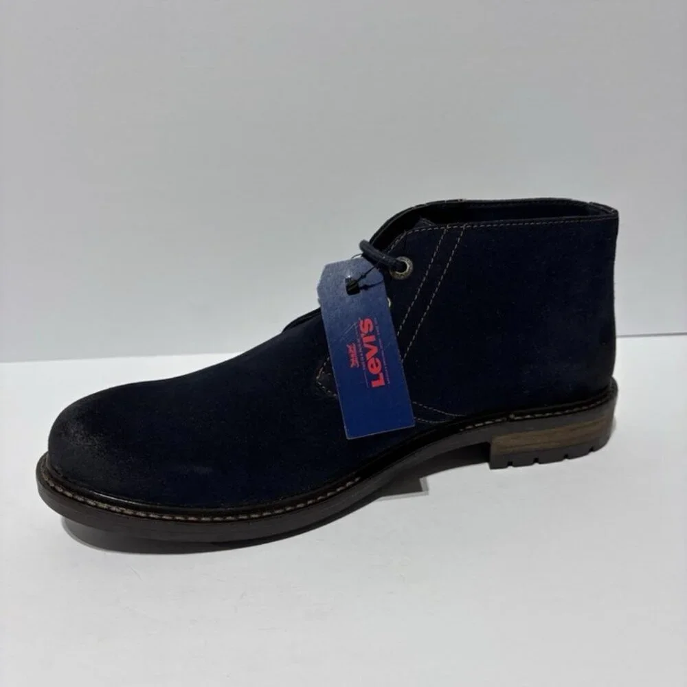 Levi’s Men’s Cambridge Navy Suede Boots, Size 9.5 M
